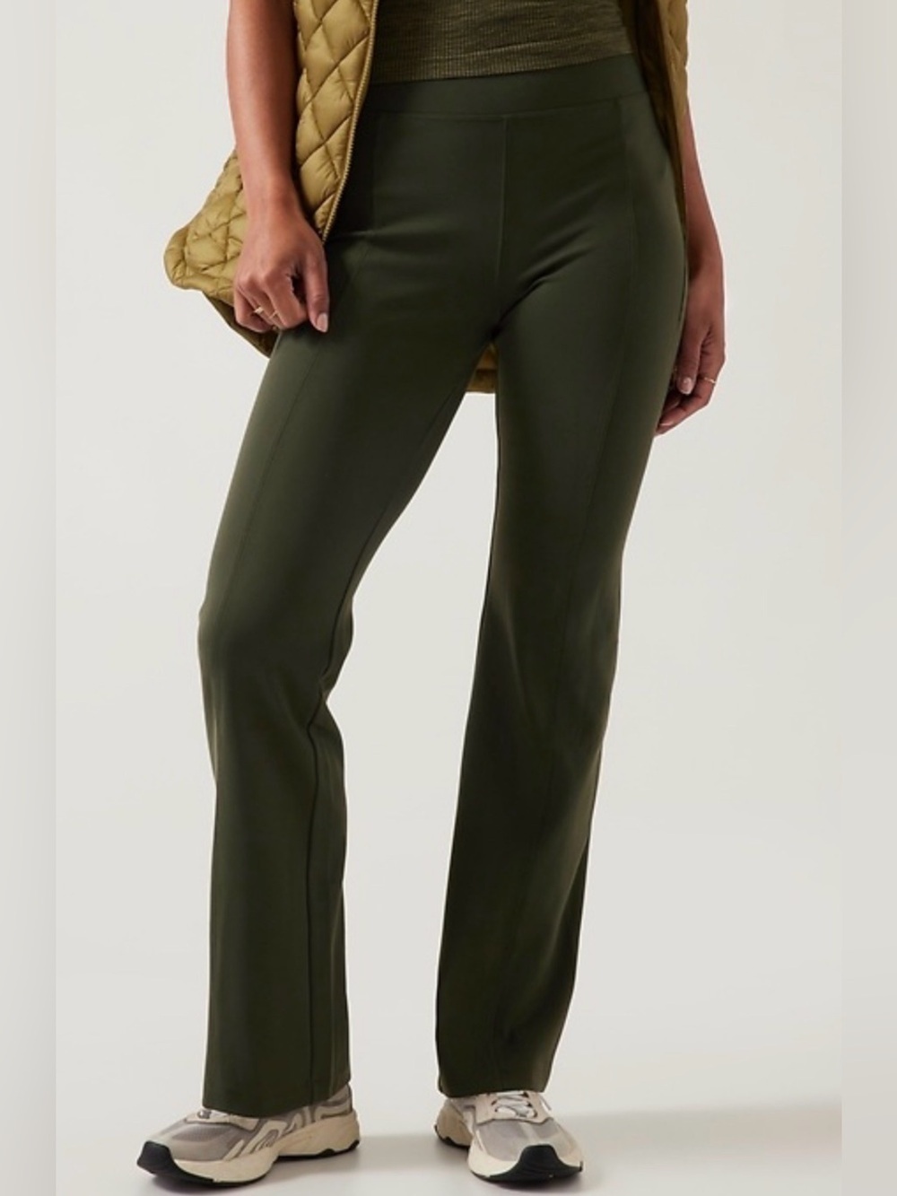 Athleta Delancey Straight Leg High Rise Pants Olive Green Knit Flare Size LP
